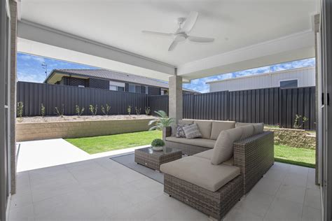 Perry Homes Display Home in Armidale, NSW 2350